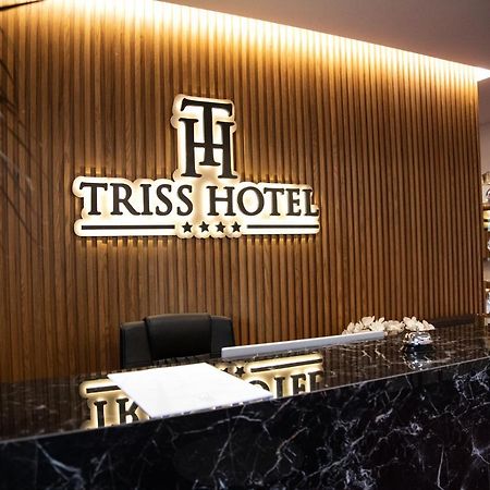 Triss Hotel 티라나 외부 사진
